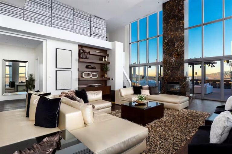 Exclusive Penthouse Living USA: A Master Guide to High-Altitude Luxury